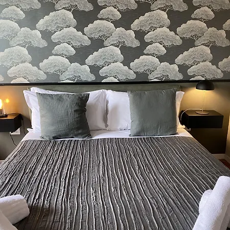 Cavour Urban By Ghor