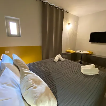 Cavour Urban By Ghor Guest house